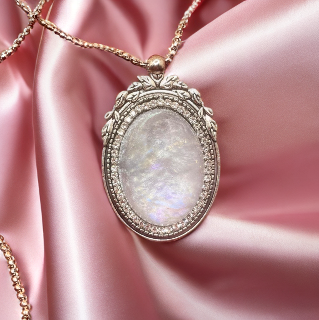 White Pendant